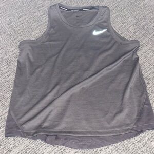 Nike Women’s Gray Reflective Swoosh Tank Top